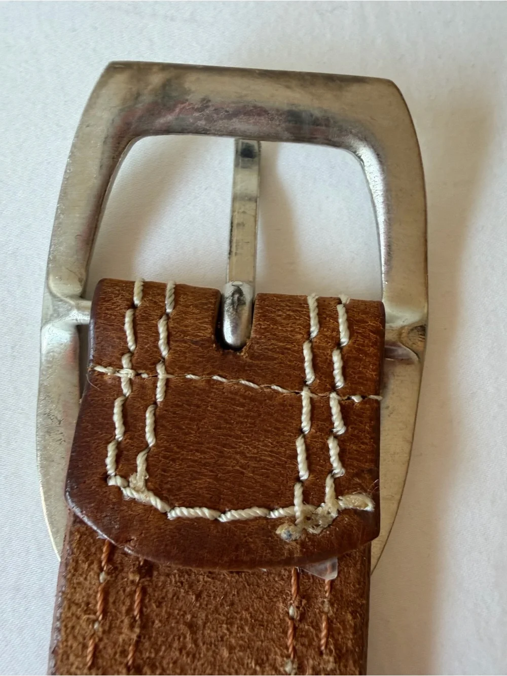 Brown Genuine Leather Belt w/ White Stitching Women’s Size Medium